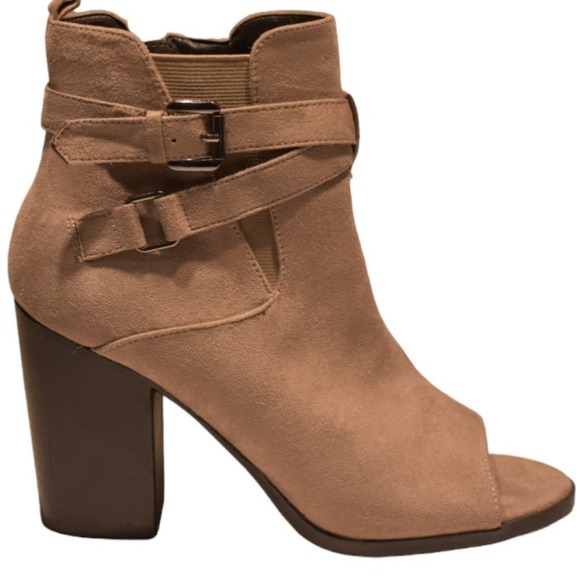 NWOT London Rag  Peep Toe Buckle Heeled Taupe Bootie Size 7 - Picture 11 of 11